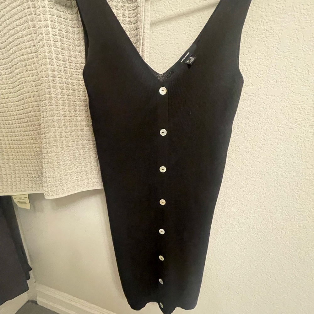 Vero Moda button through sweater dress in black.